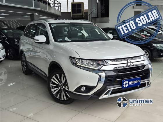 MITSUBISHI OUTLANDER 2.0 MIVEC GASOLINA HPE AUTOMÁTICO